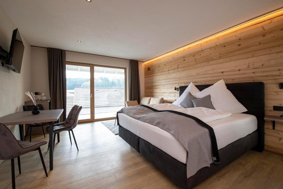 Mueller'S Stuben Hotel Isny im Allgäu Exterior photo