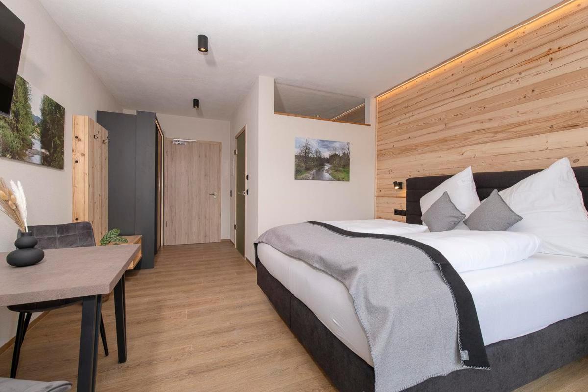 Mueller'S Stuben Hotel Isny im Allgäu Exterior photo